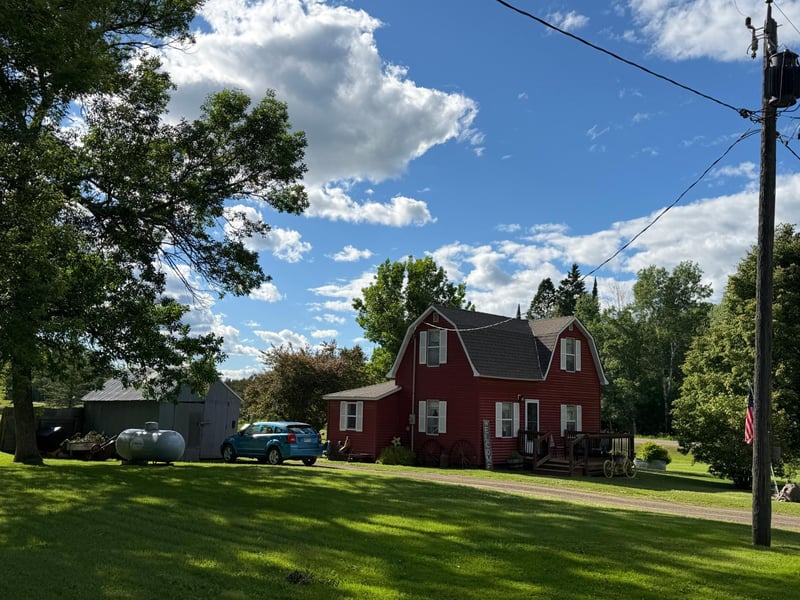 7541 Cedar St, Bruno, MN 55712