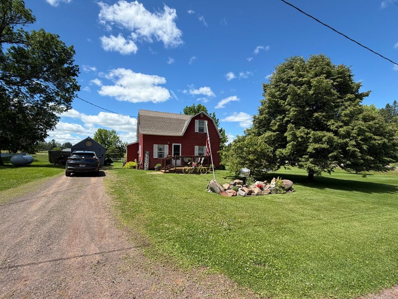 7541 Cedar St, Bruno, MN 55712