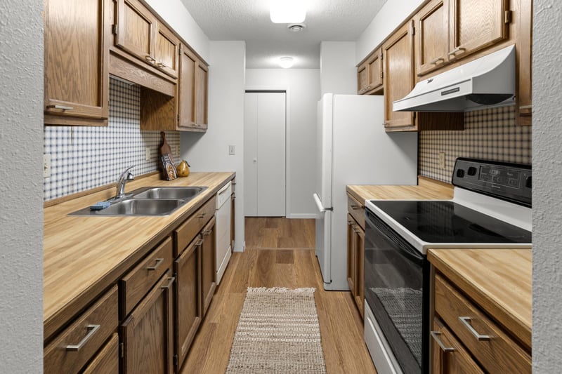 3306 Village Green Blvd #306, Moorhead, MN 56560