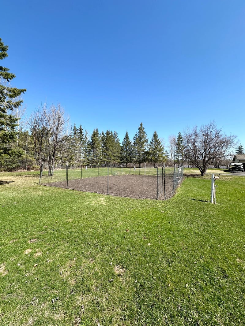 1421 Riverside Dr NW, Baudette, MN 56623