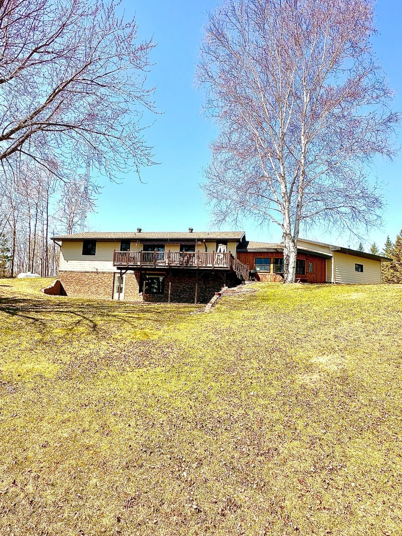 1421 Riverside Dr NW, Baudette, MN 56623