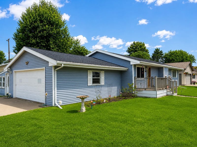 3715 W 5th St, Winona, MN 55987