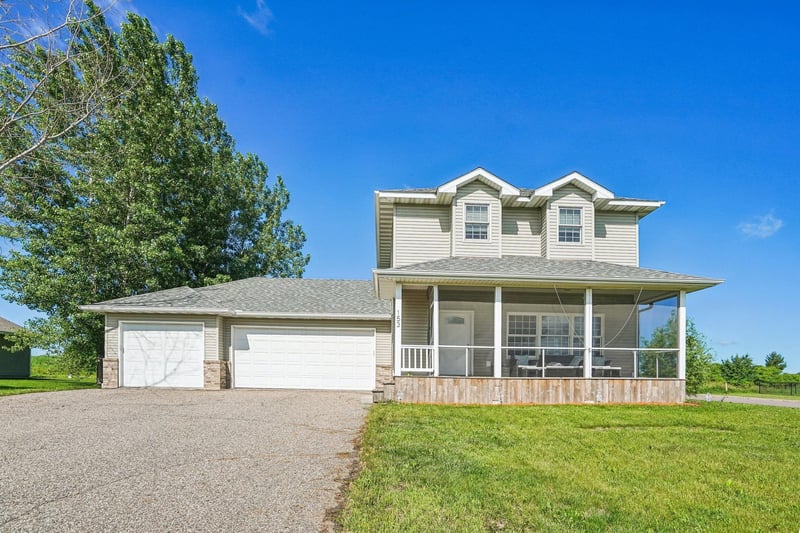 153 Summerfield Dr, Waverly, MN 55390