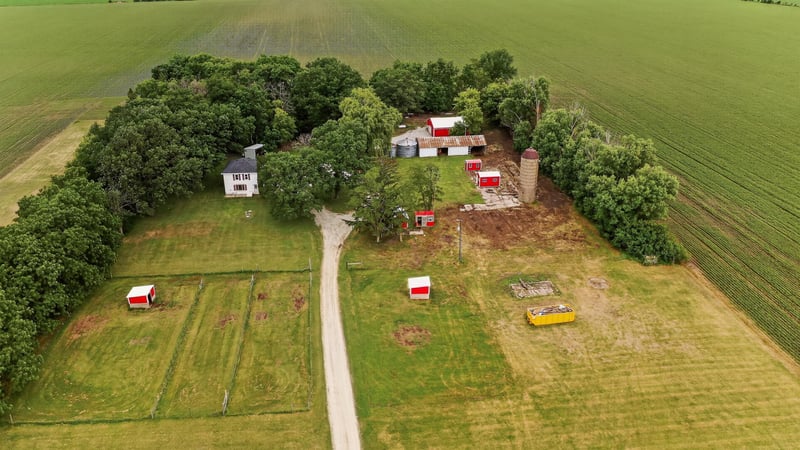 16310 750th St, Hayfield, MN 55940