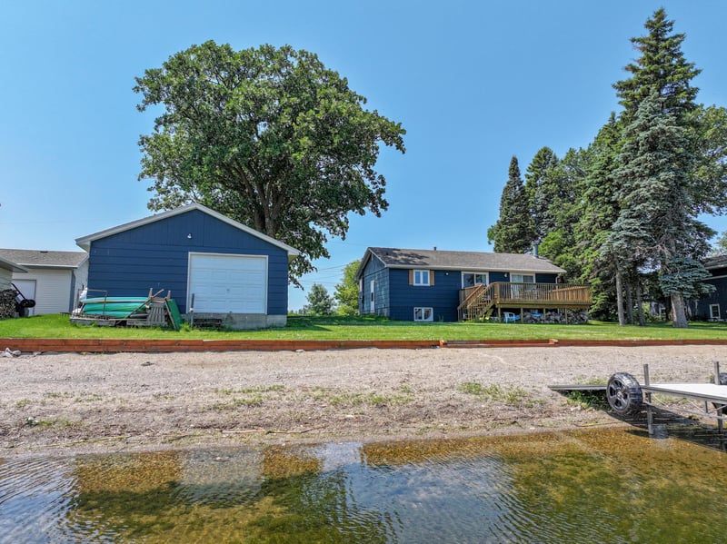 310 King St W, Osakis, MN 56360