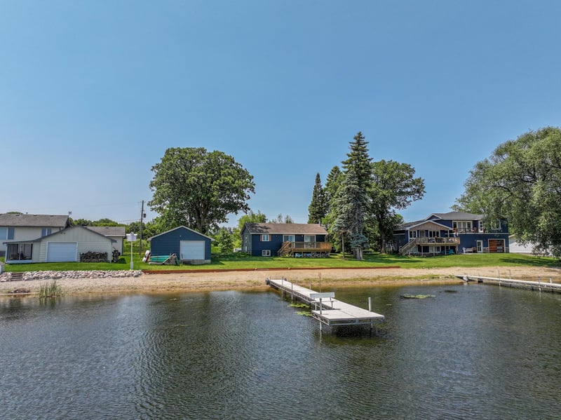310 King St W, Osakis, MN 56360