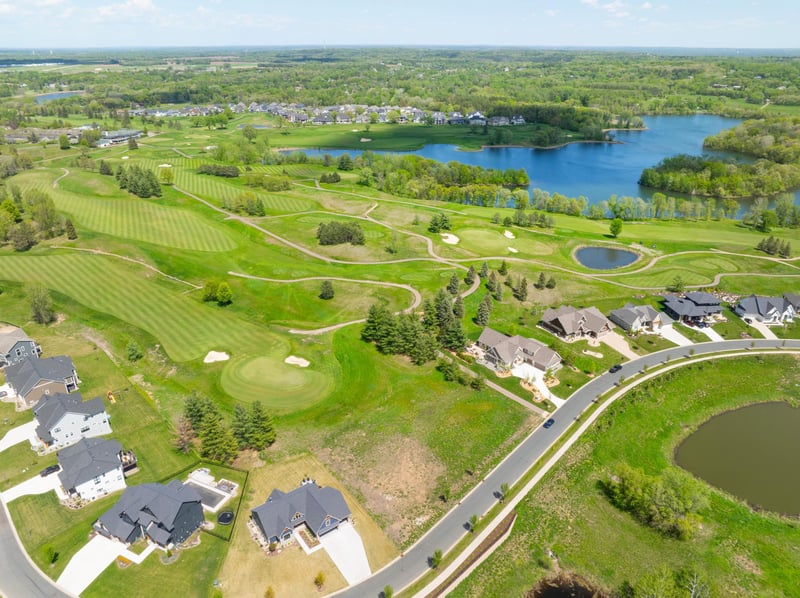 1353 Palmer Dr N, Lake Elmo, MN 55042