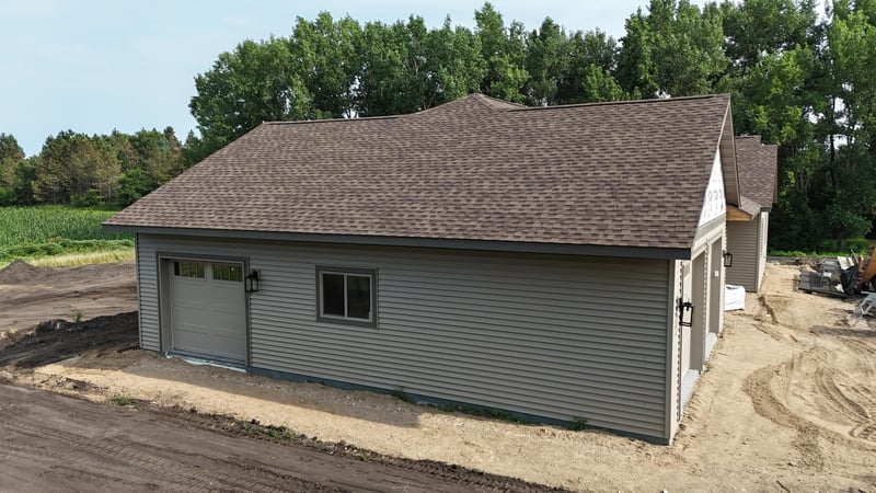 16435 26th St NE, New London, MN 56273