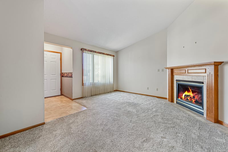 2102 Mcquillan Ct SE, Rochester, MN 55904