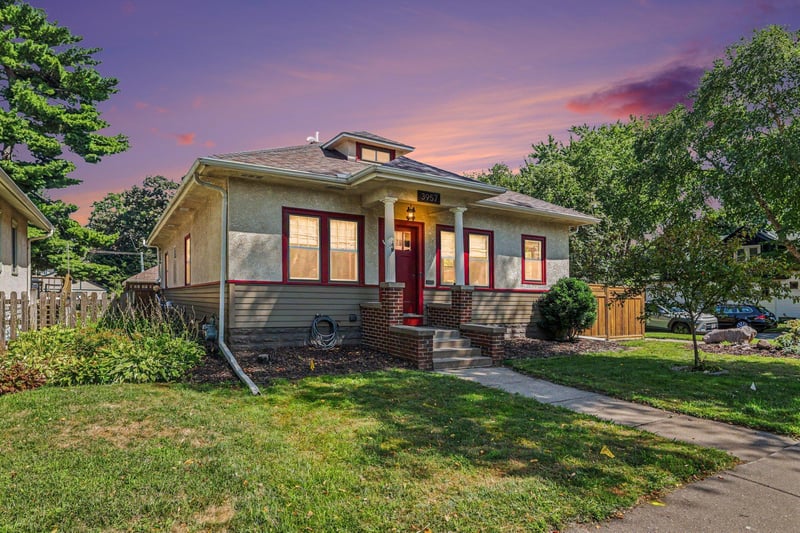 3957 44th Ave S, Minneapolis, MN 55406