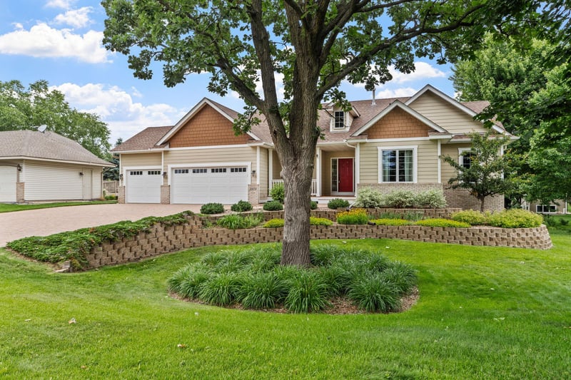 2373 Quail Creek Pw NE, Blaine, MN 55449