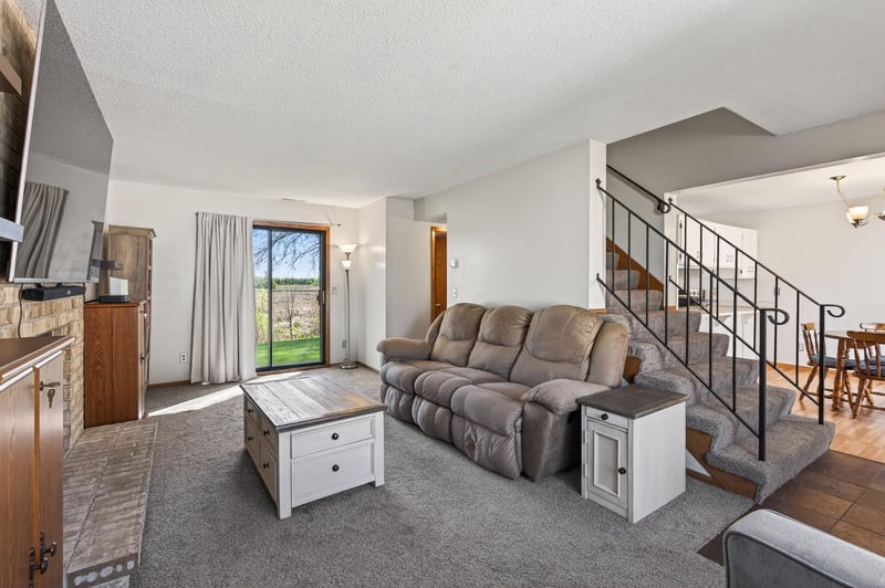 4505 Orchid Cir, Plymouth, MN 55446