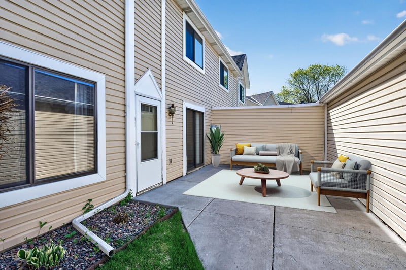 4505 Orchid Cir, Plymouth, MN 55446