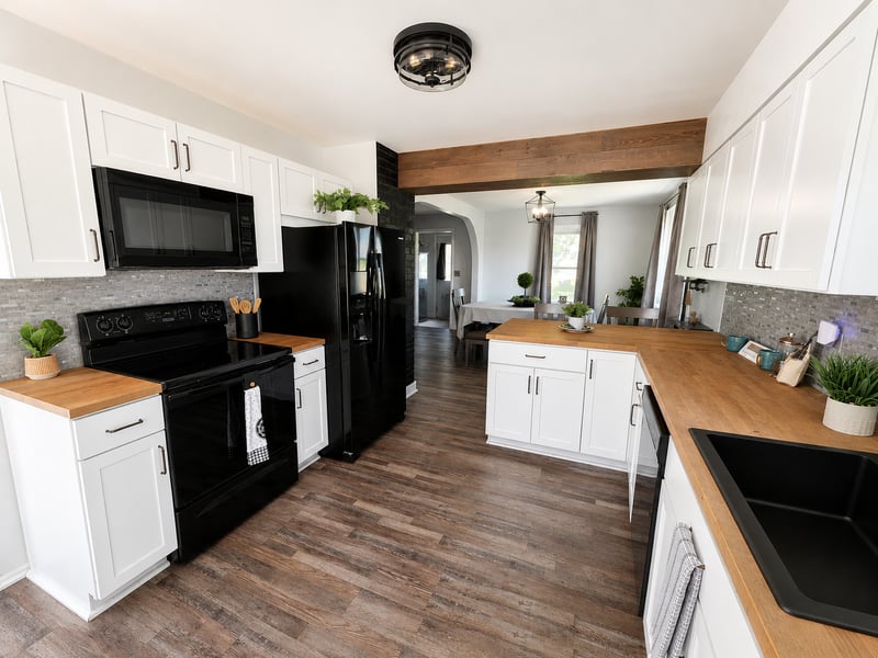 5766 County 12 Blvd, Kenyon, MN 55946