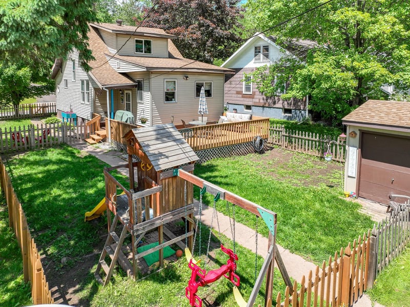422 S 93rd Ave W, Duluth, MN 55808