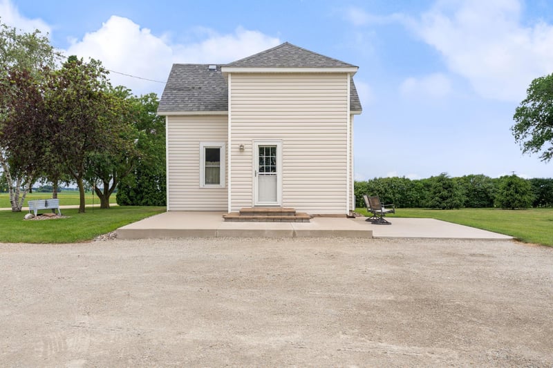 2637 SW 92nd Ave, Owatonna, MN 55060