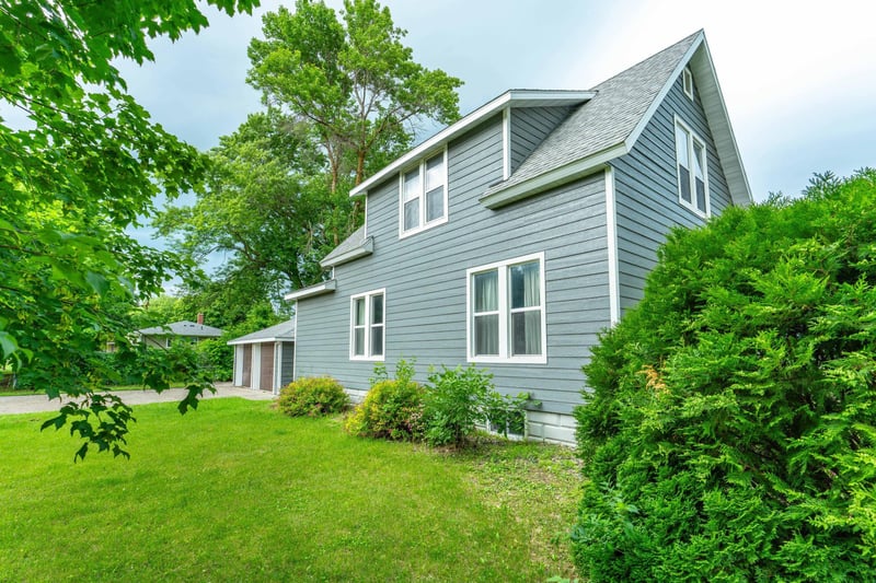 200 1st St NW, Pelican Rapids, MN 56572
