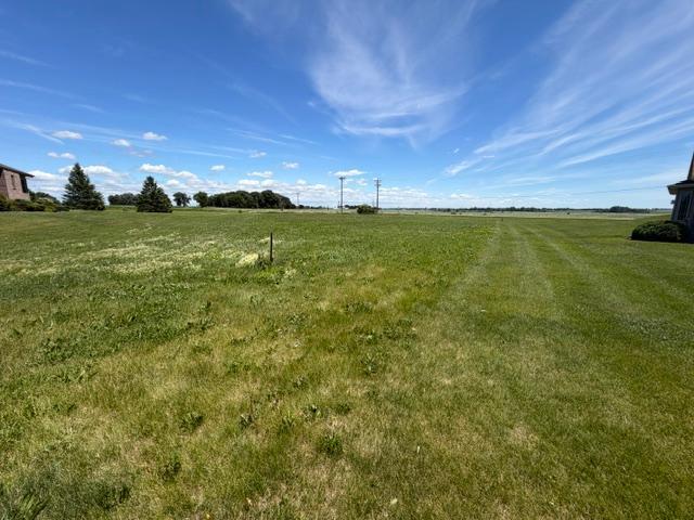 2530 Mossy Creek Dr NE, Owatonna, MN 55060