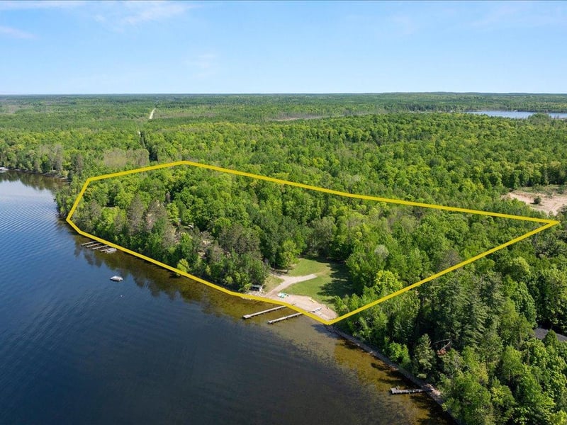 52001 Edgewater Rd, Spring Lake, MN 56680