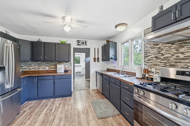 23895 Granada Ave N, Forest Lake, MN 55025