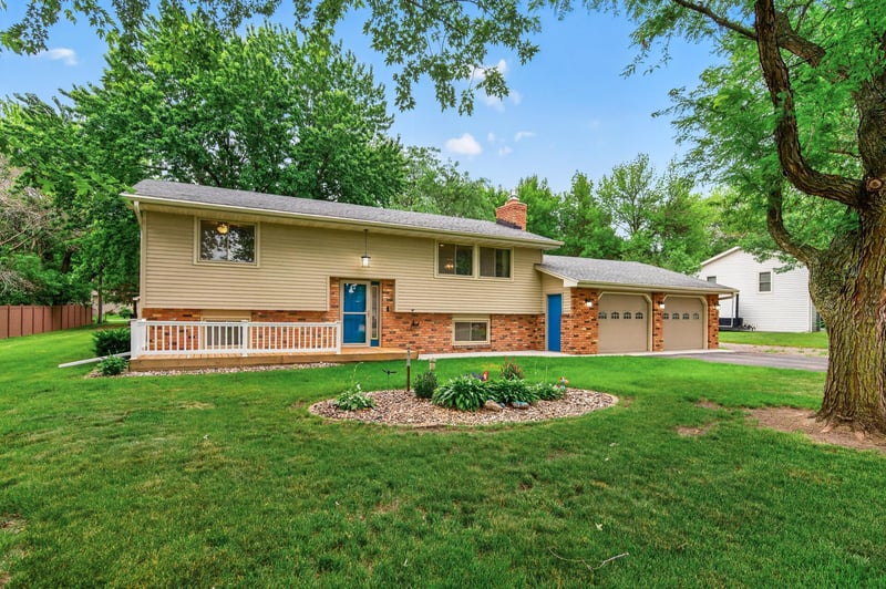 3122 Aadland Ave NE, Buffalo, MN 55313