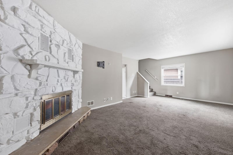 1004 Western Ave N, Saint Paul, MN 55117