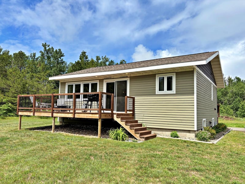18704 370th St, Menahga, MN 56464