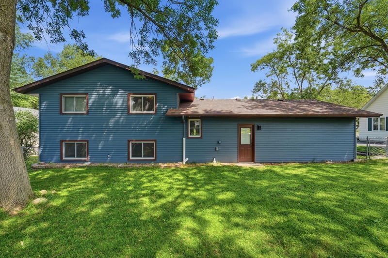 746 11 1/2 St N, Sauk Rapids, MN 56379