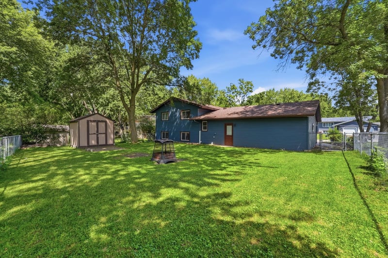 746 11 1/2 St N, Sauk Rapids, MN 56379