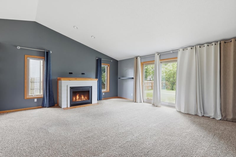 14317 River St, Becker, MN 55308