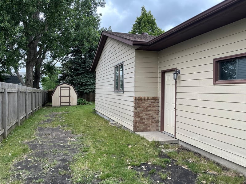 3511 13th St S, Moorhead, MN 56560