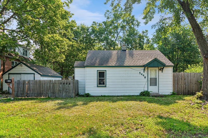 5448 Dupont Ave N, Brooklyn Center, MN 55430