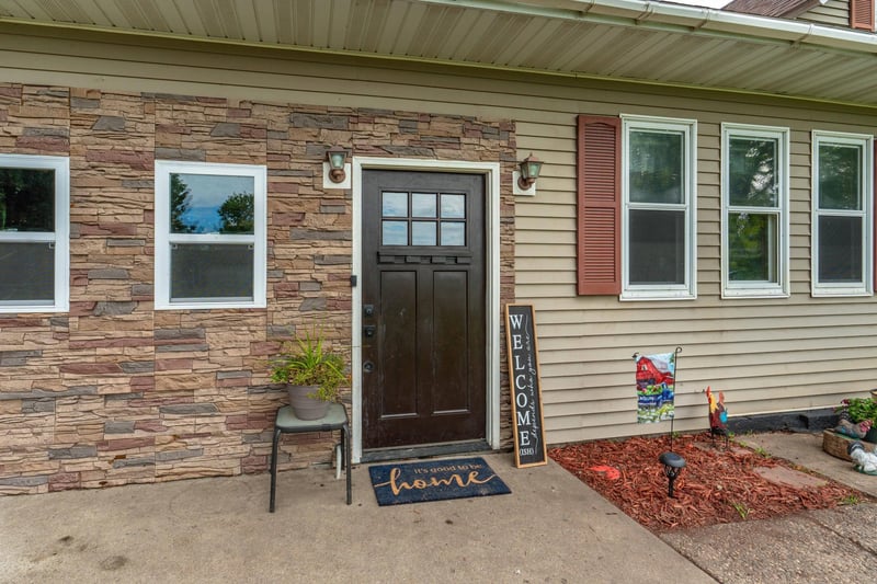 11729 County Highway 25, Fergus Falls, MN 56537