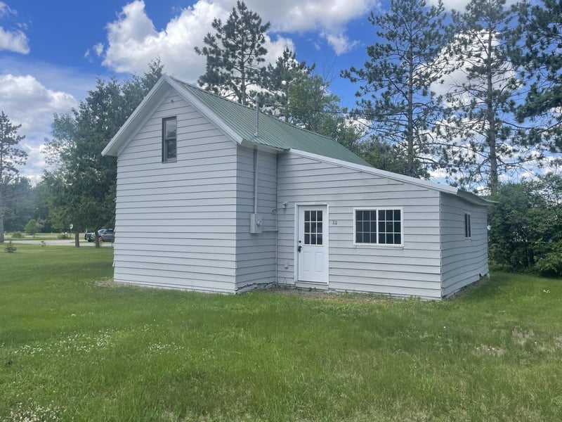 111 NW 1st Ave NW, Verndale, MN 56481