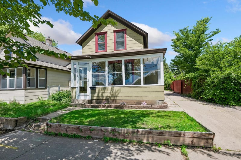 3014 E 26th St, Minneapolis, MN 55406