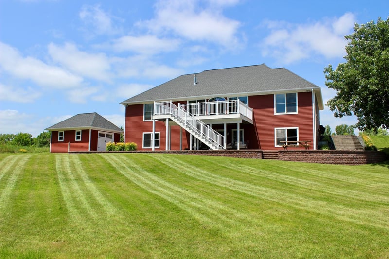 75184 118th Ave, Blooming Prairie, MN 55917