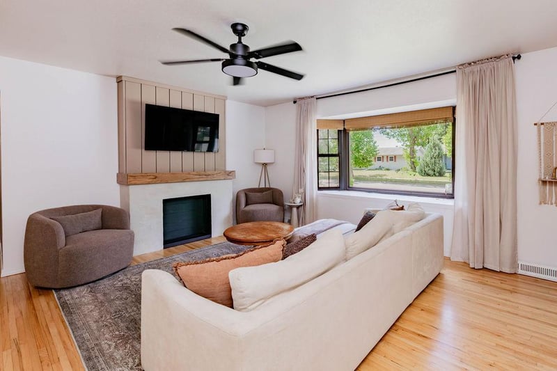 606 Birch Ln, Moorhead, MN 56560