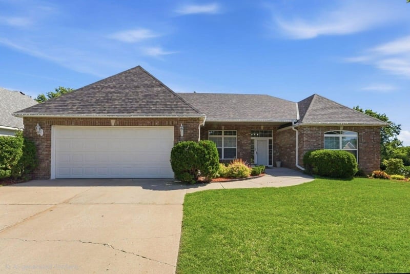 1609 Highland Trl, Saint Cloud, MN 56301