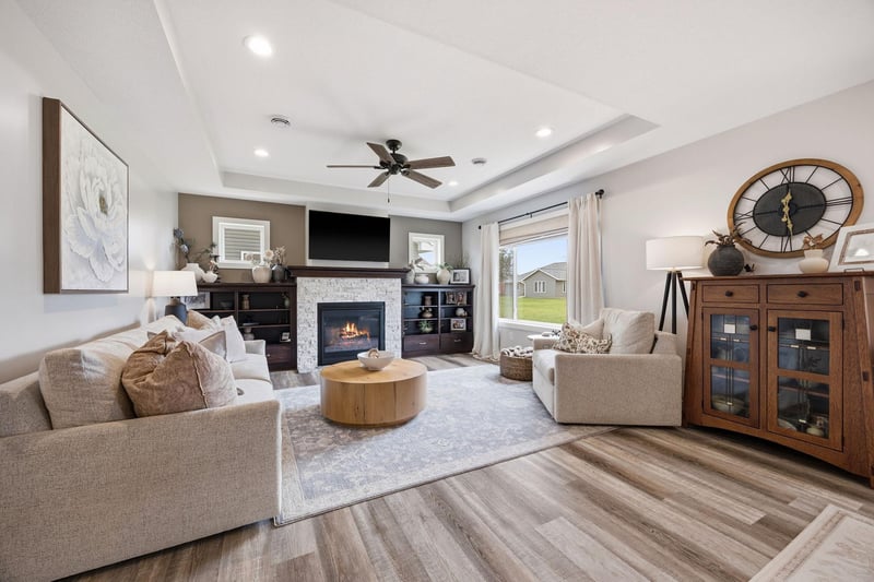 126 Detroit Ave SE, Hutchinson, MN 55350