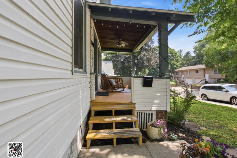 1048 Putnam Ave, Red Wing, MN 55066