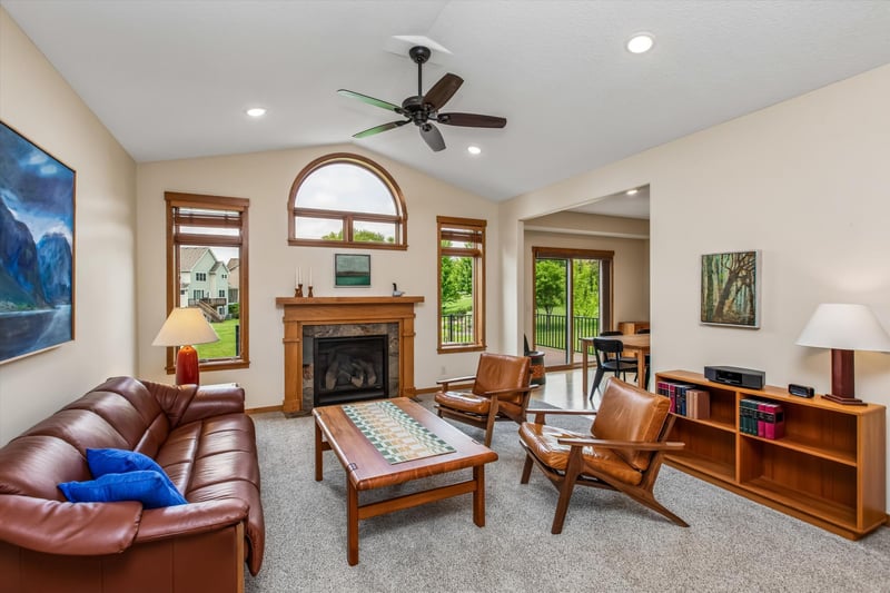 1303 Bellavista Cir, Buffalo, MN 55313