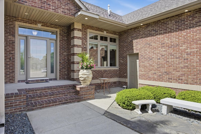 4847 2nd St SW, Moorhead, MN 56560