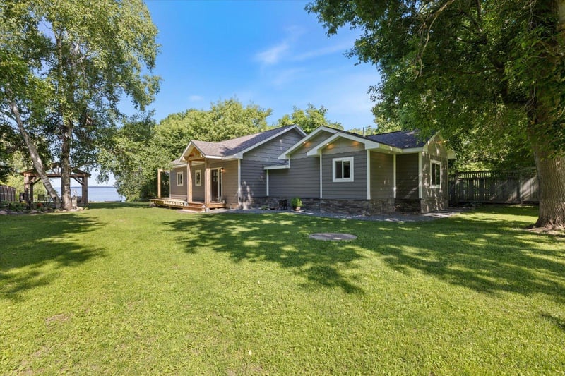 10199 Sugar Point Dr NW, Federal Dam, MN 56641