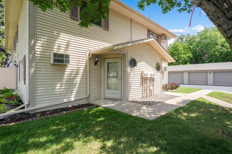 2457 Broadway Ave S #A, Rochester, MN 55904