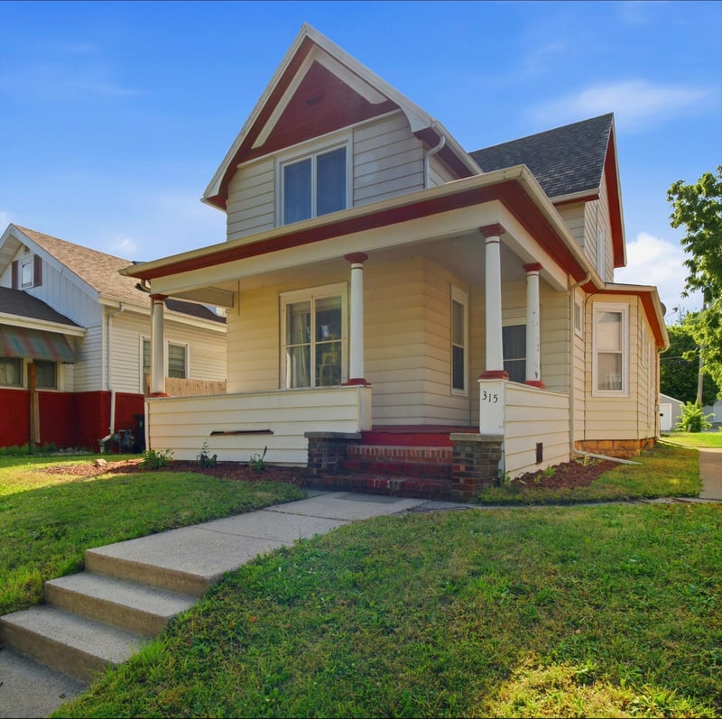 315 N Broad St, Mankato, MN 56001