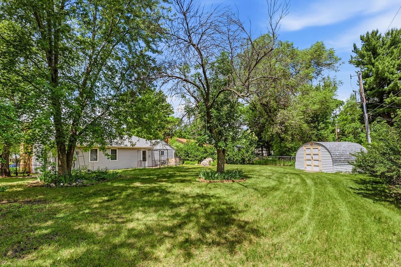 11013 6th St NE, Blaine, MN 55434