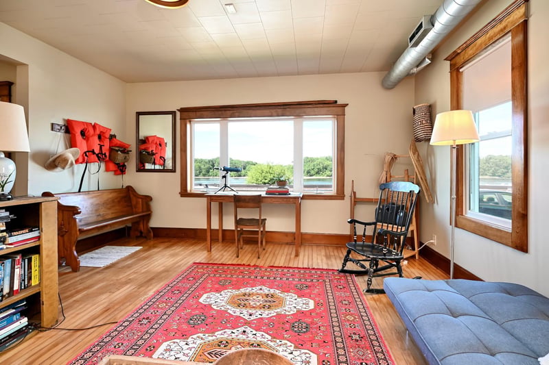 603 S Main St, Alma, WI 54610