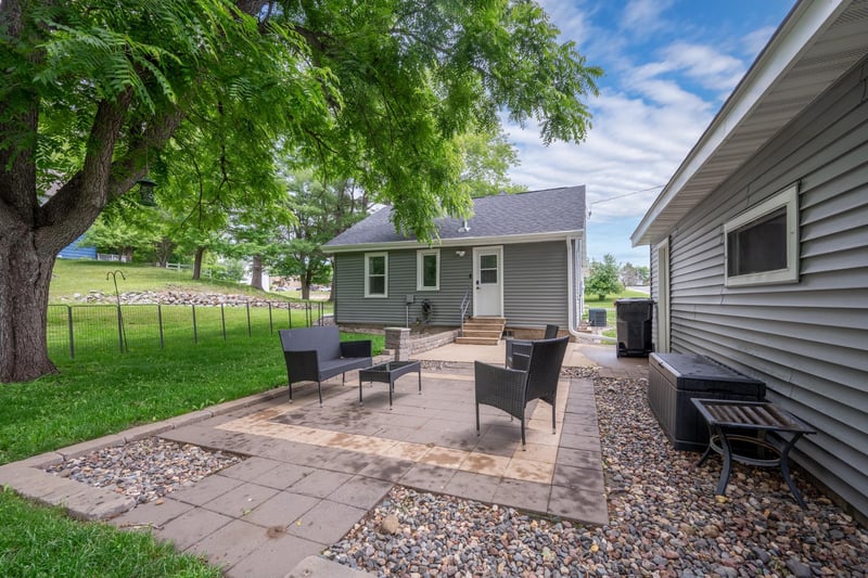 315 Pearl St, Balsam Lake, WI 54810