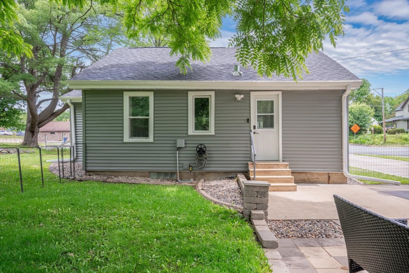 315 Pearl St, Balsam Lake, WI 54810