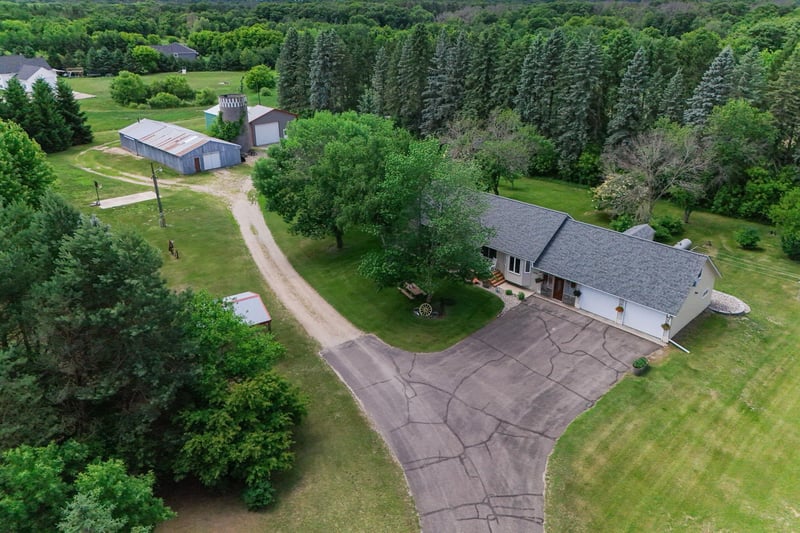 5968 149th Ave, Becker, MN 55308